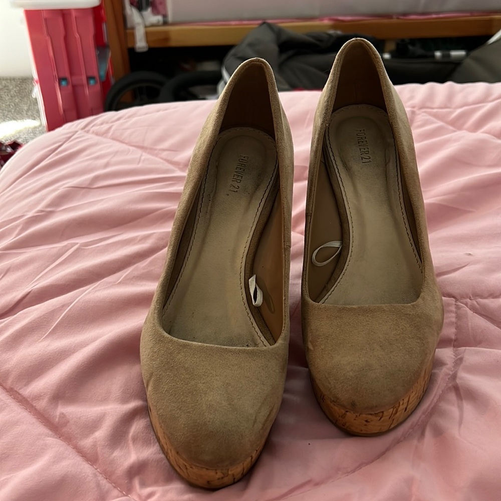 Tan wedges